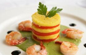 Gazpacho | Scampi | Mais